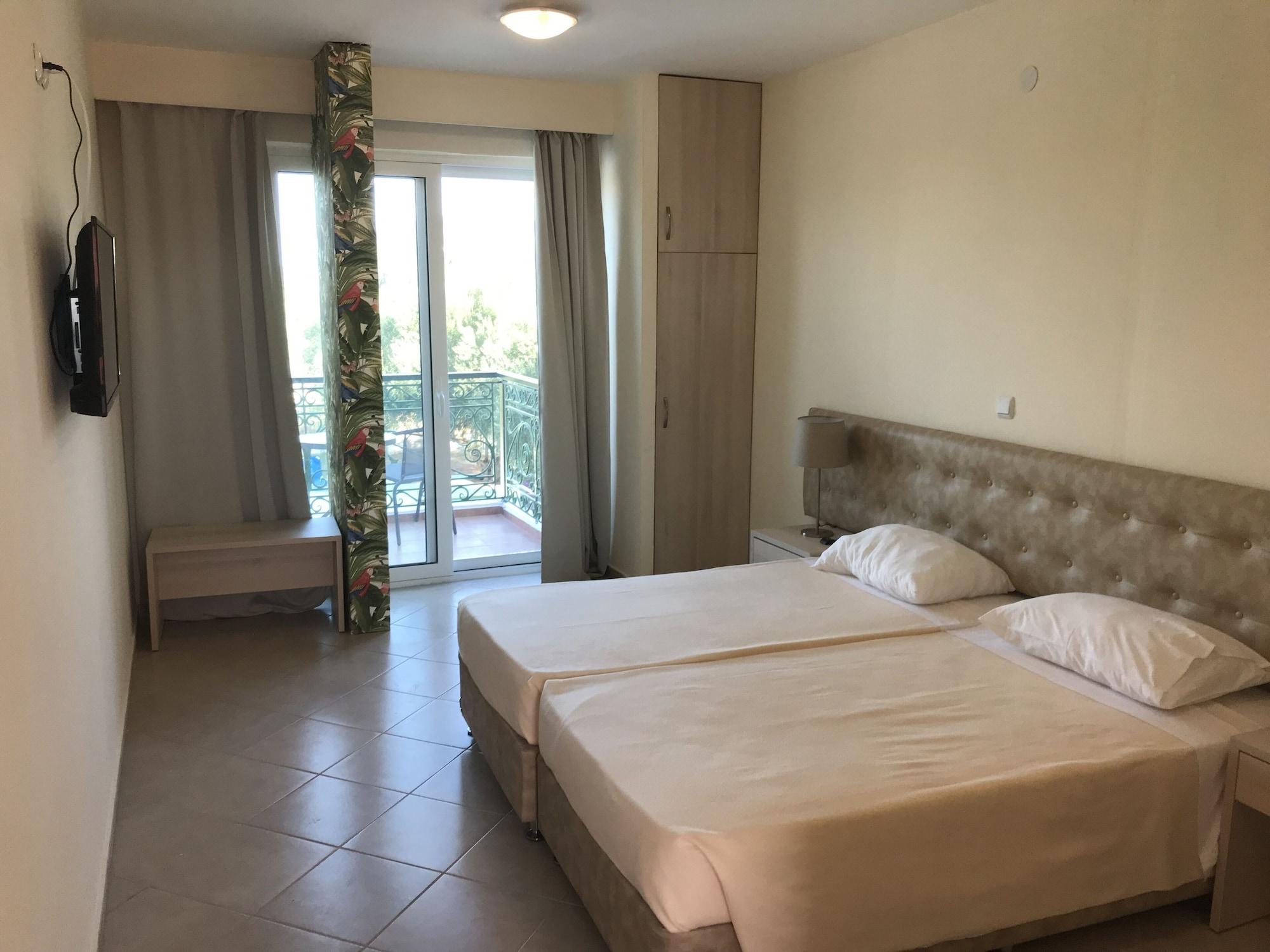 Ai Helis Resort 스보로나타 외부 사진