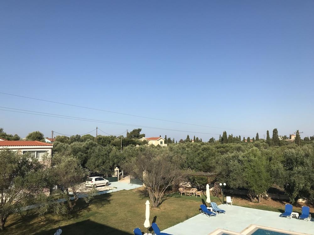 Ai Helis Resort 스보로나타 외부 사진