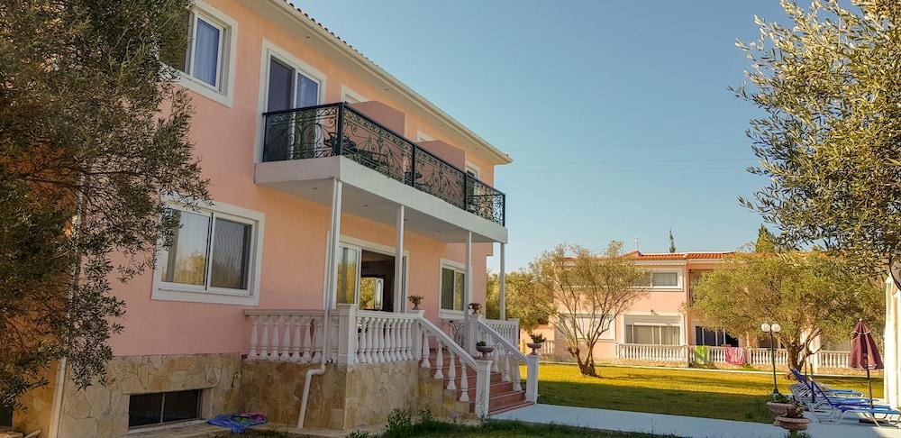 Ai Helis Resort 스보로나타 외부 사진