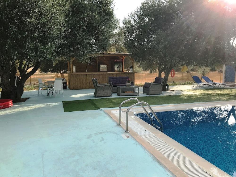 Ai Helis Resort 스보로나타 외부 사진